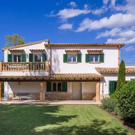 Villa La Telaranya - Luxury With Heated Pool Close To Port Pollenca Port de Pollenca