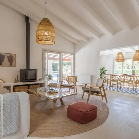 Villa La Telaranya - Luxury With Heated Pool Close To Port Pollenca