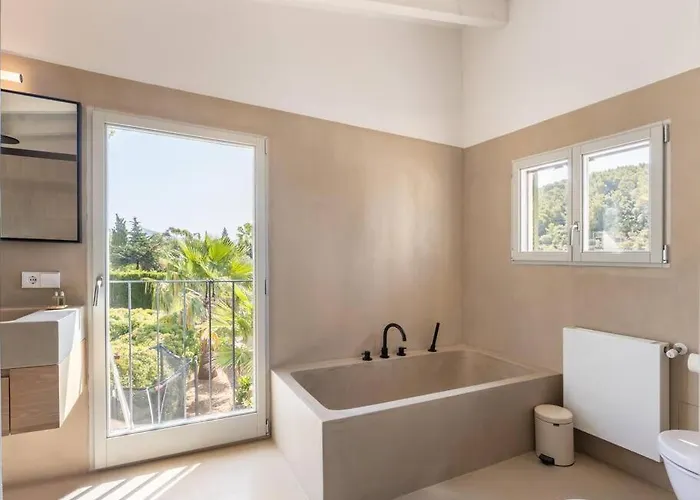 Вилла La Telaranya - Luxury With Heated Pool Close To Port Pollenca Поланко