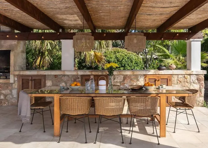 Villa La Telaranya - Luxury With Heated Pool Close To Port Pollenca Port de Pollenca